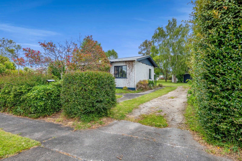 49 High Street, Eltham, Eltham - Carousel 27