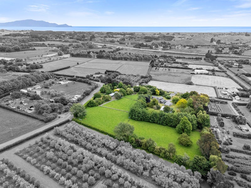 99 Settlement Road, Otaki - Carousel 2