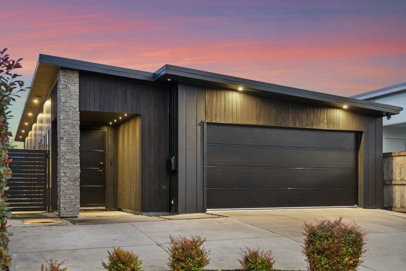47 Awatira Drive, Papamoa Beach, Papamoa - Carousel 1