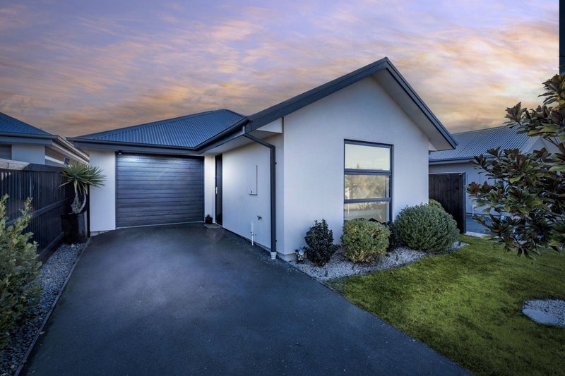 10 Helmore Street, Rangiora, Rangiora - Carousel 1