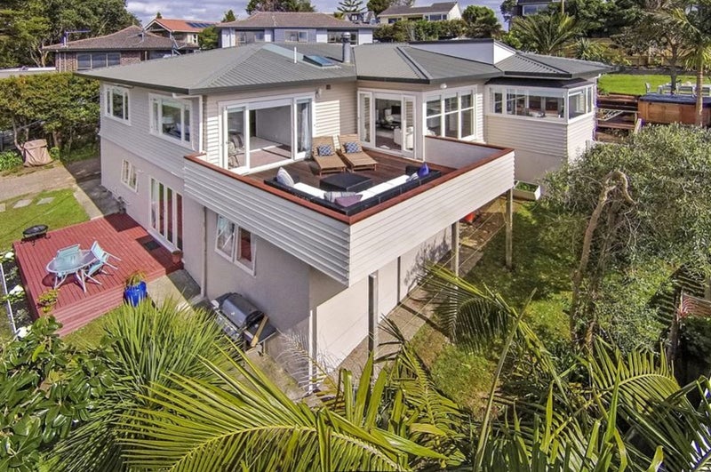 45 Channel View Road, Campbells Bay, Auckland - Carousel 1