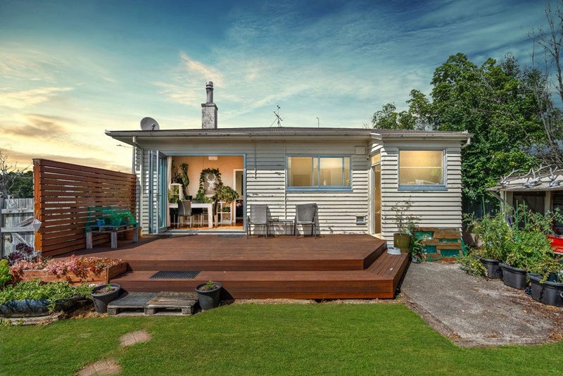 134 Cornwall Street, Masterton - Carousel 1