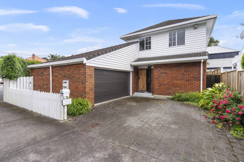 2/20 Dromorne Road, Remuera, Auckland - Carousel 1