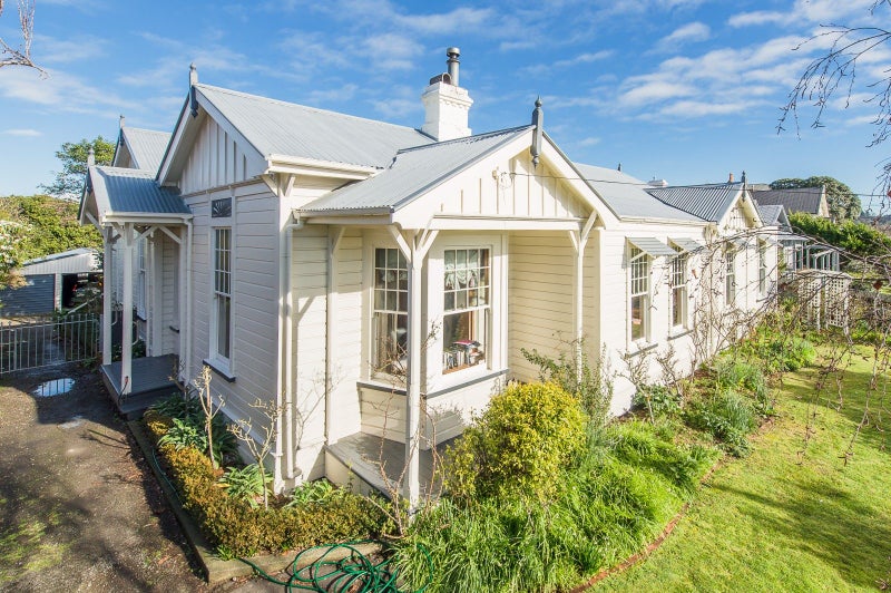 41 Bell Street, Whanganui, Whanganui - Carousel 1