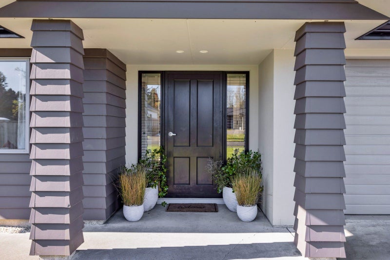 4 Biron Place, Stratford - Carousel 2