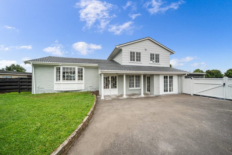 1 Magnolia Avenue, Opaheke, Papakura - Carousel 1