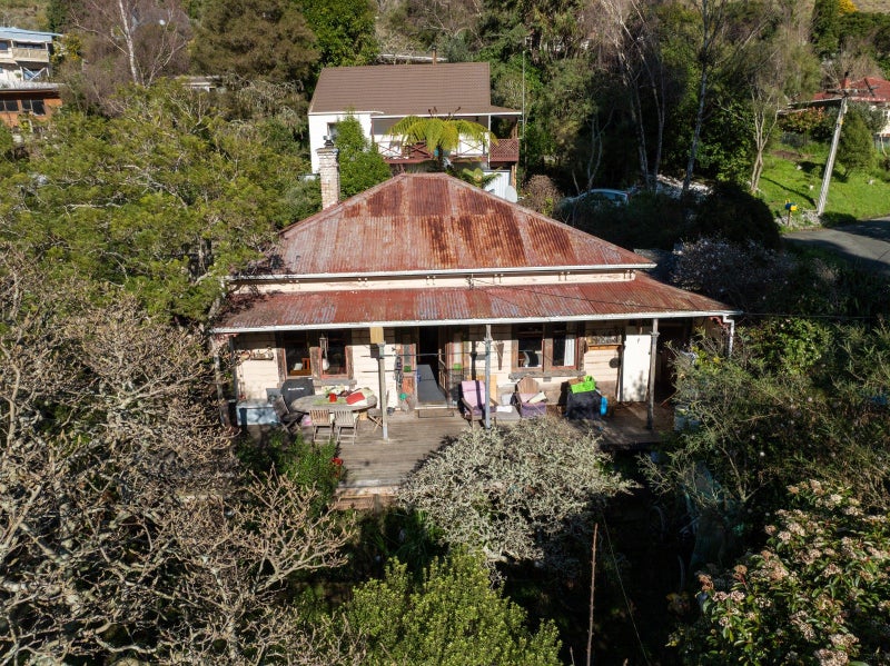 1 Brook Terrace, The Brook, Nelson - Carousel 1