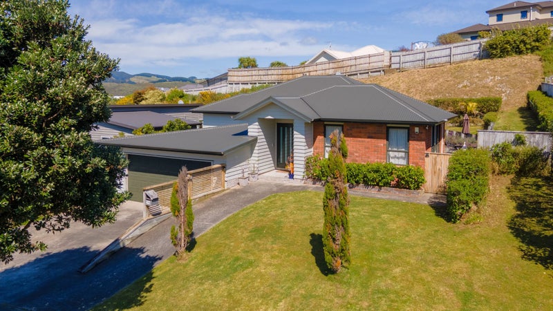 42 Tongariro Drive, Aotea, Porirua - Carousel 22