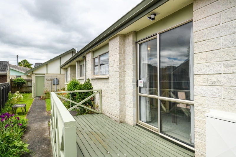 175 Amberley Avenue, Highbury, Palmerston North - Carousel 19