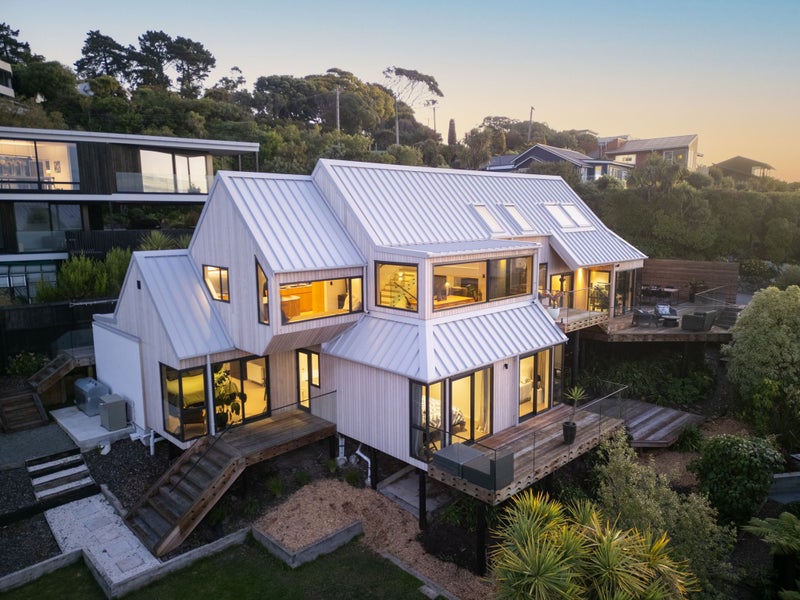 16 Panorama Road, Clifton, Christchurch - Carousel 2