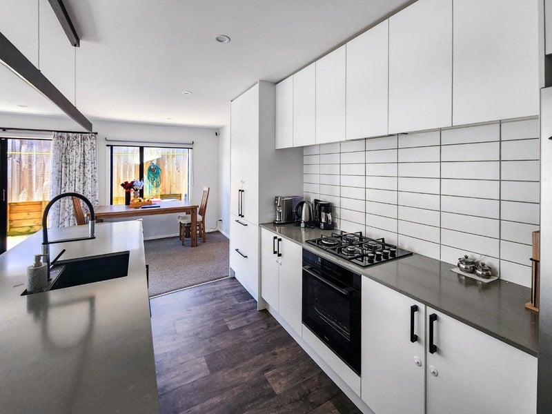 42A Moeraki Road, Maoribank, Upper Hutt - Carousel 2