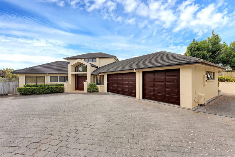 66 Manor Park, Sunnyhills, Manukau City, Auckland - Carousel 1
