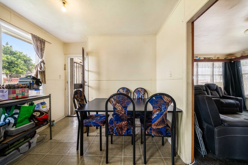 9 Capstick Road, Otara, Auckland - Carousel 2