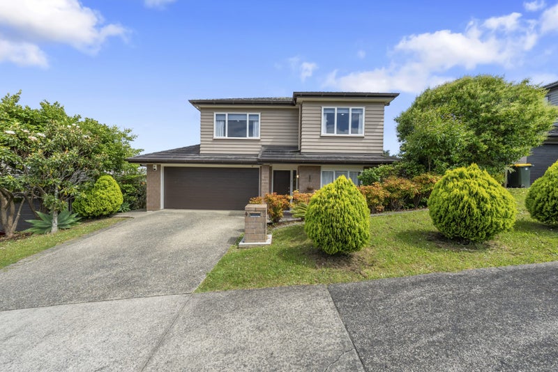 4 Viera Drive, Flat Bush, Auckland - Carousel 1