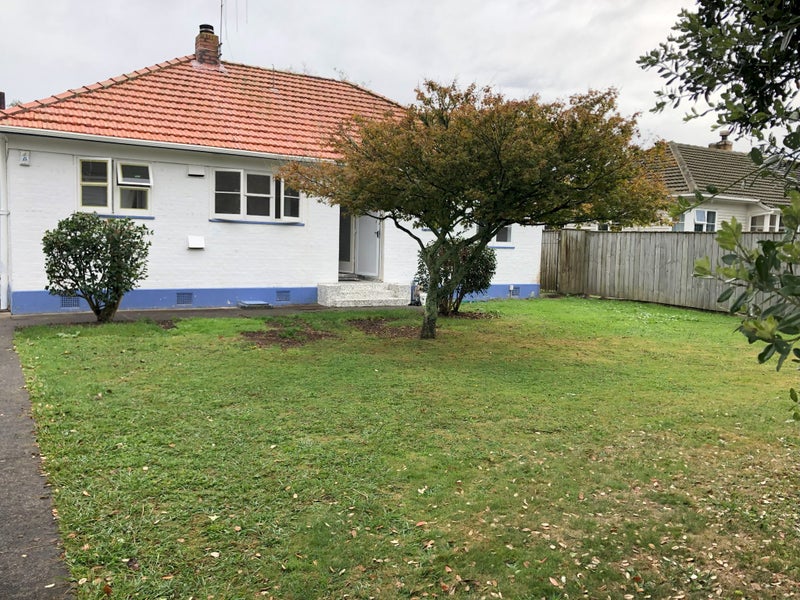 15 Park Road, West End, Palmerston North, Manawatu / Whanganui - Carousel 14