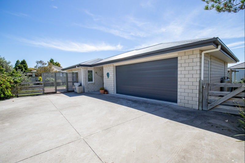 59 Darlington Street, Ngatea, Ngatea - Carousel 2