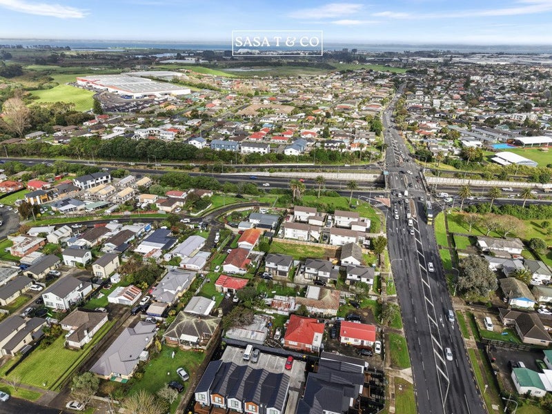 1/6 Ensor Place, Mangere East, Auckland - Carousel 19