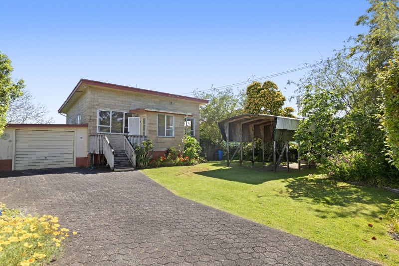 7 Banks Road, Kawakawa Bay, Papakura - Carousel 2