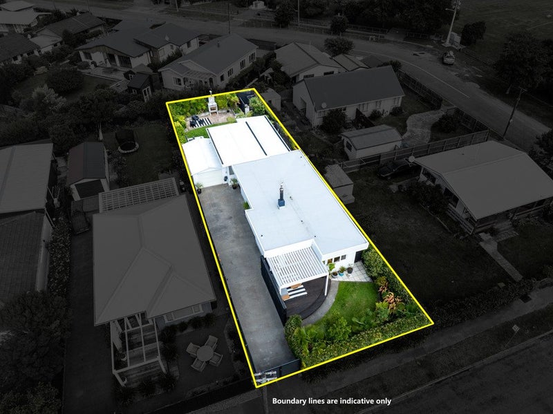 21 van Asch Street, Sumner, Christchurch - Carousel 28
