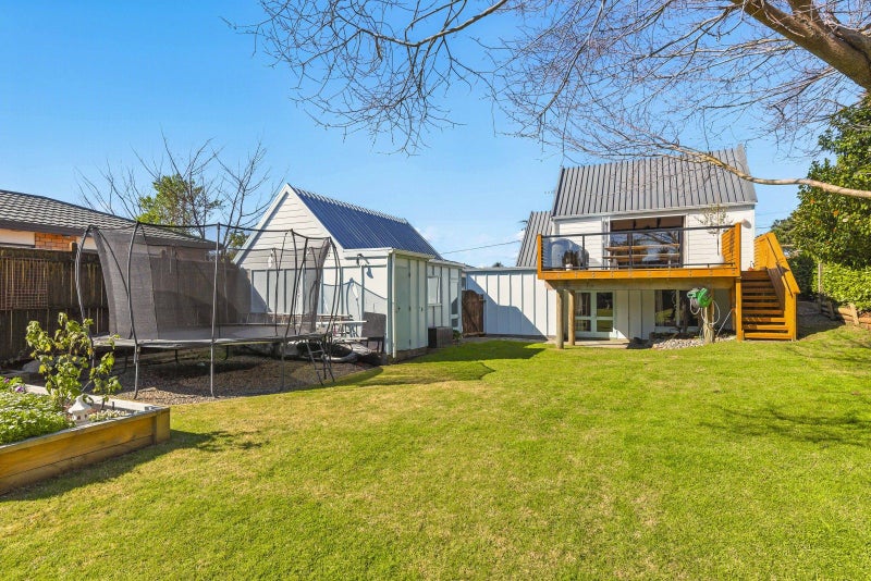 13 Walton Road, Paraparaumu Beach, Paraparaumu - Carousel 2