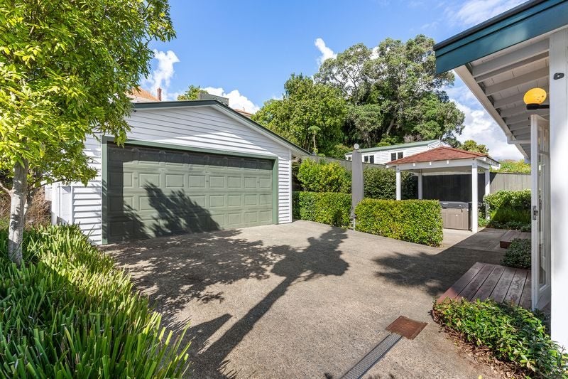 66 Margot Street, Epsom, Auckland - Carousel 19