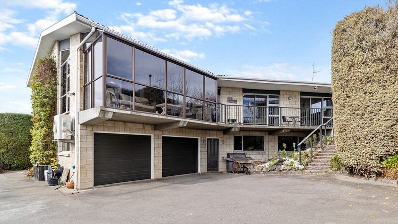 12 Benmore Street, Glenwood, Timaru - Carousel 1