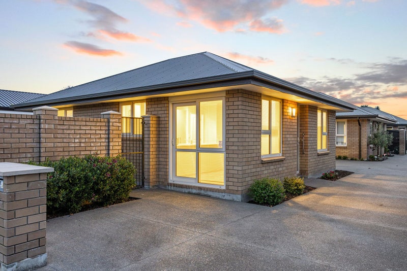 1/21 Roker Street, Somerfield, Christchurch - Carousel 1
