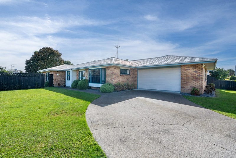 109 Discovery Drive, Flagstaff, Hamilton - Carousel 2