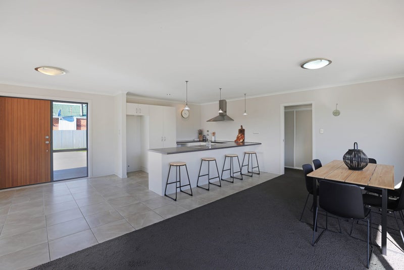 3A Buckleys Terrace, Tinwald, Ashburton - Carousel 2