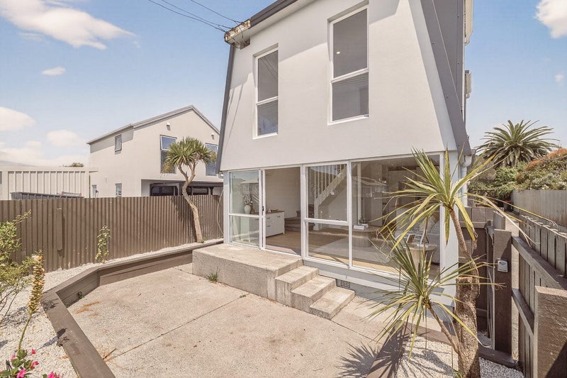 1/114 Oram Avenue, New Brighton, Christchurch - Carousel 1