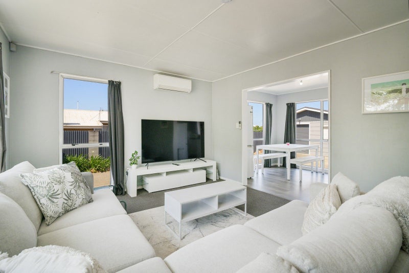 57 Kingsley Drive, Flaxmere, Hastings - Carousel 2