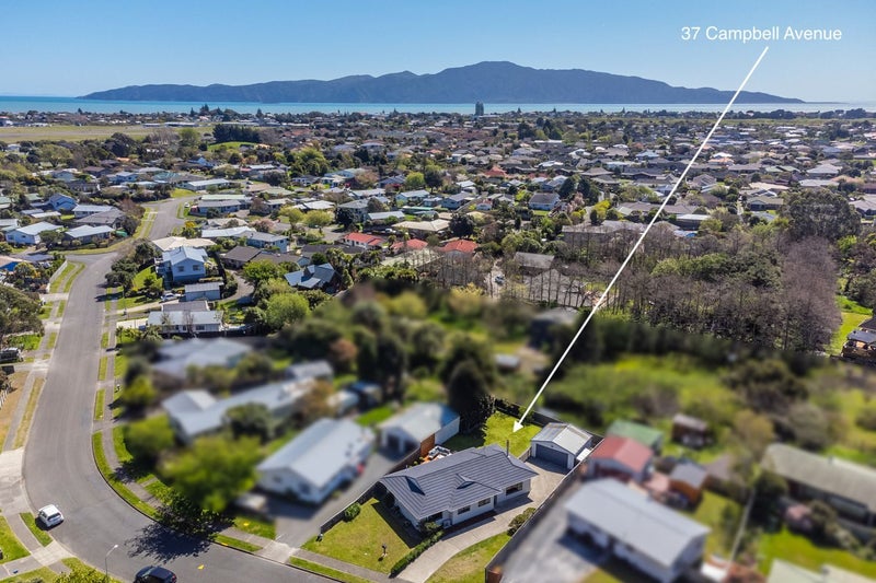 37 Campbell Avenue, Paraparaumu - Carousel 2