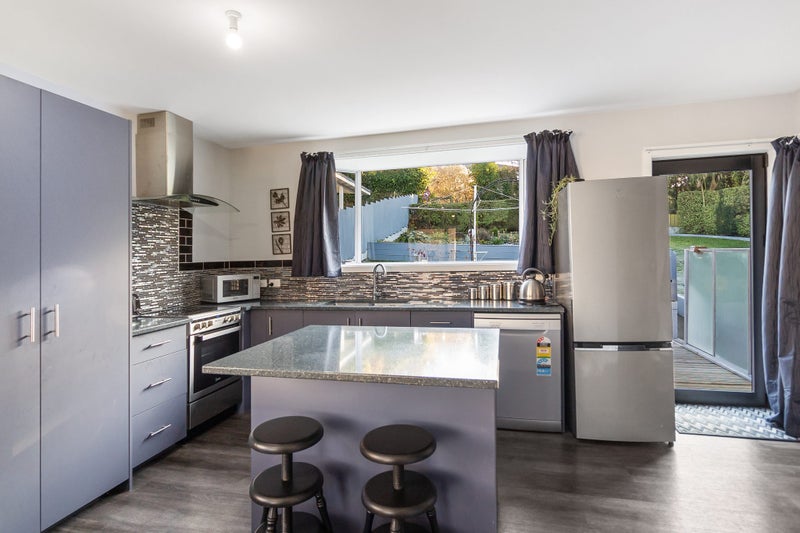 15 Sherratt Street, West End, Timaru - Carousel 2