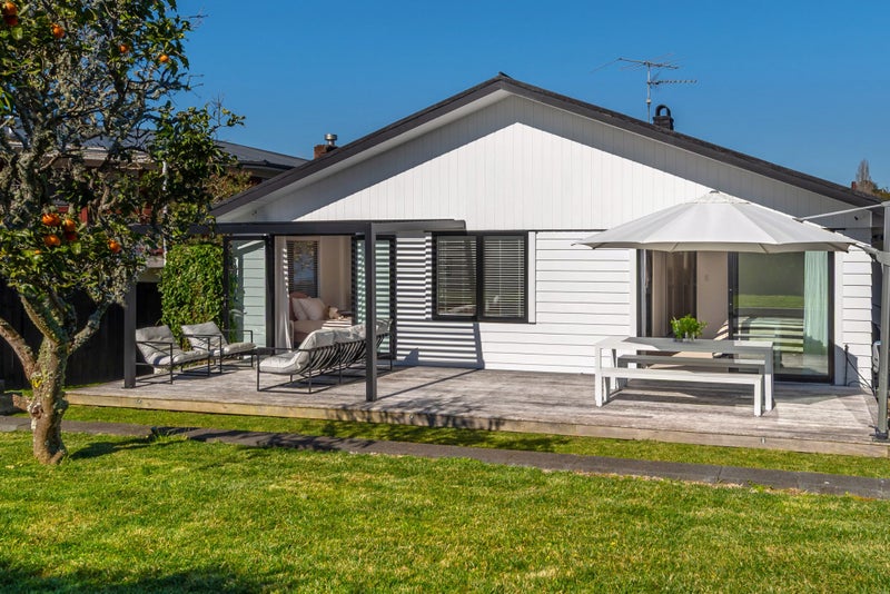 48 Sylvia Road, Hillcrest, Auckland - Carousel 2