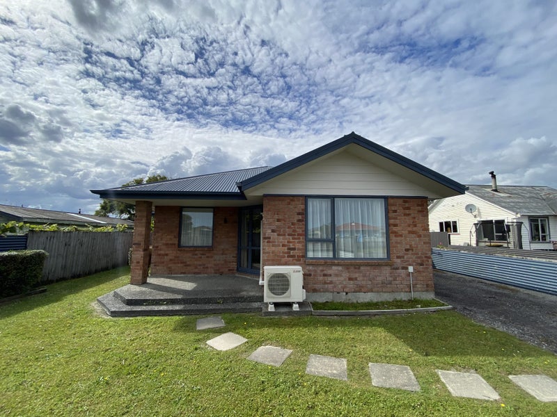 54 Jollie Street, Hokitika - Carousel 2