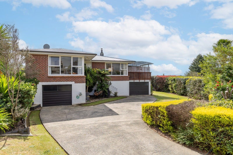 12 Russell Terrace, Putaruru - Carousel 1