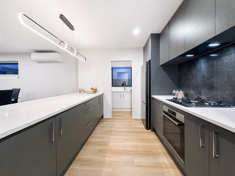 27 Cousins Street, Woodend, Woodend - Carousel 2