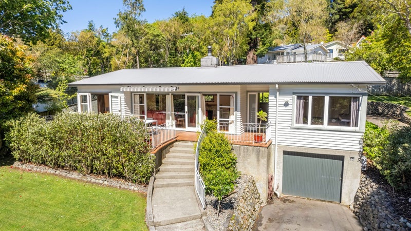 26 Chatsworth Road, Silverstream, Upper Hutt - Carousel 1