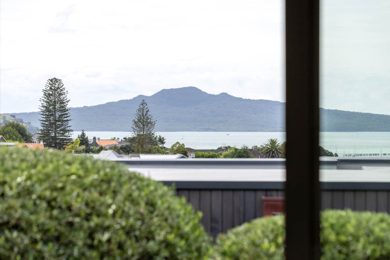 56 Brighton Road, Parnell, Auckland - Carousel 2