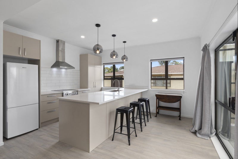 33 Harris Street, Pukekohe, Pukekohe - Carousel 2