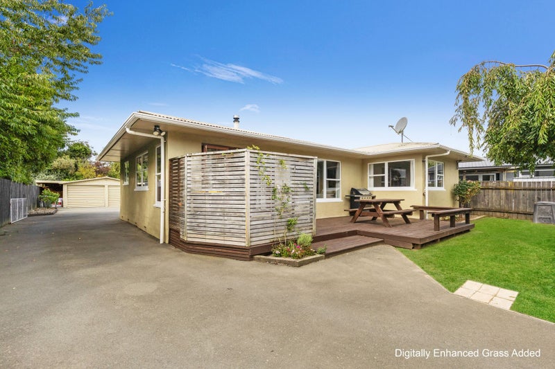 117 Ellis Street, Brightwater - Carousel 1