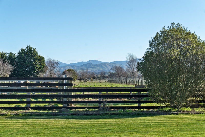 237C State Highway 2, Opaki, Ōpaki - Carousel 2