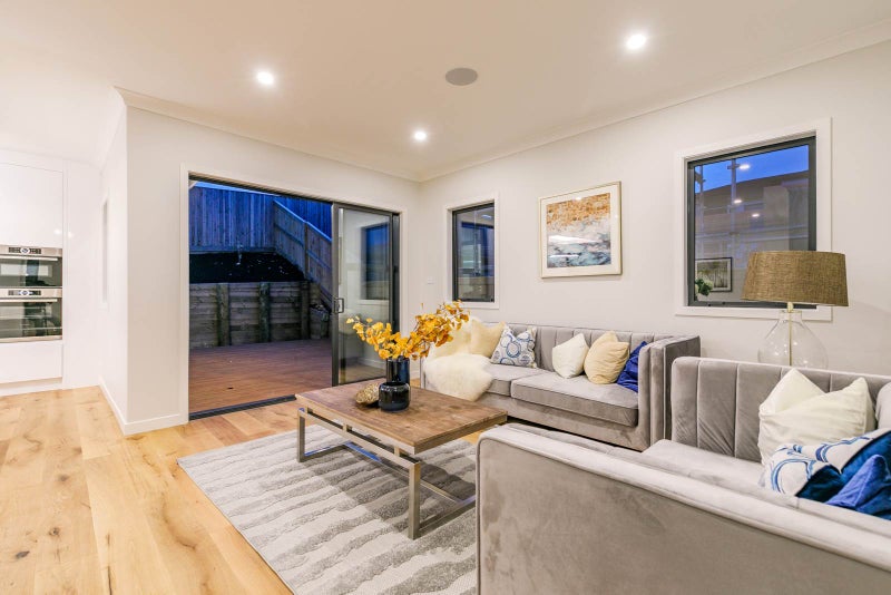 39 Rathmullen Place, Pinehill, Auckland - Carousel 2