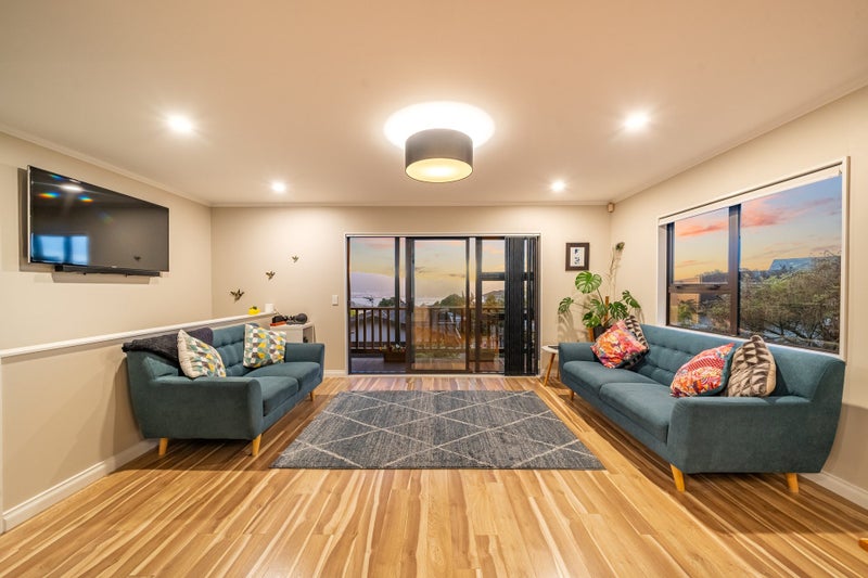 2/75 Eskdale Road, Papakowhai, Porirua - Carousel 2