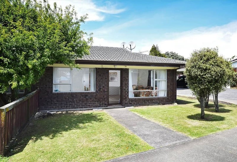 4 Bertrand Road, Mount Wellington, Auckland - Carousel 1