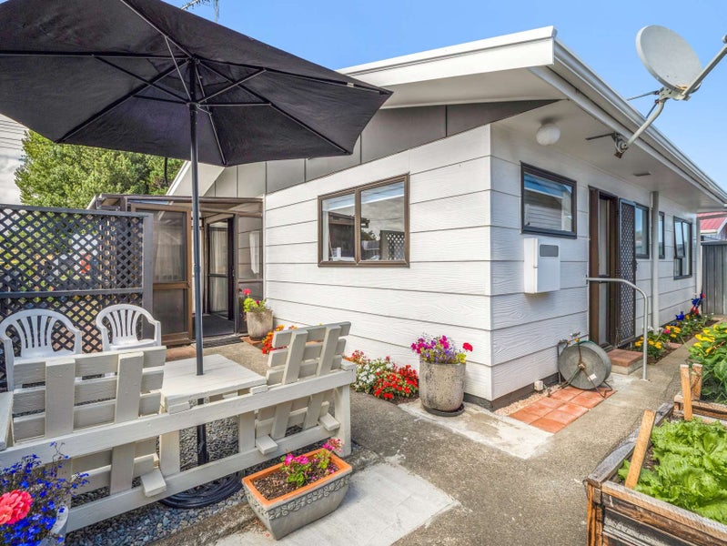 22 Tawa Street, Gonville, Whanganui - Carousel 1