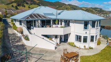 56 Olympus Way, Richmond - Carousel 1