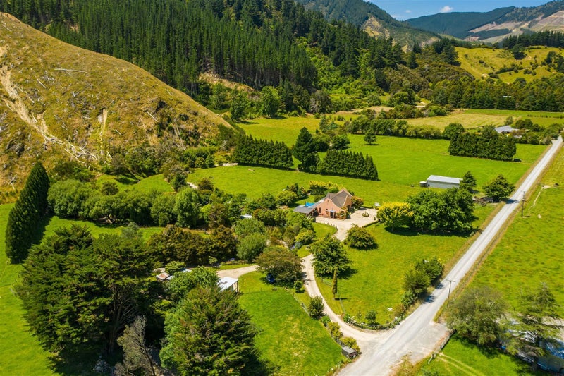 188 Mount Riley Road, Okaramio, Havelock - Carousel 1