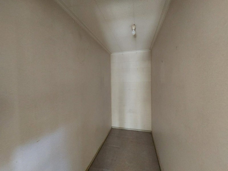 5 Croydon Road, New Lynn, Auckland - Carousel 13