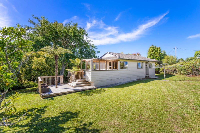 58 Taipari Road, Te Atatu Peninsula, Auckland - Carousel 2